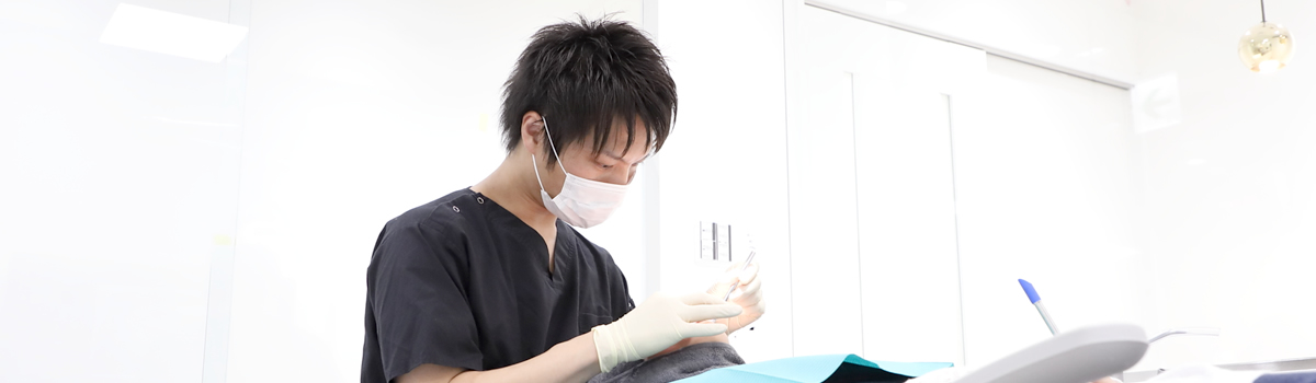 立川アローズ歯科クリニックの治療風景
